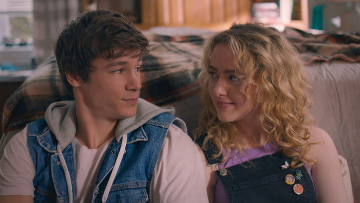 Kyle Allen and Kathryn Newton in The Map of Tiny Perfect Things