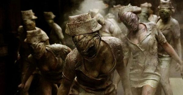 Silent-Hill-Film-2006-Nurses-600x313 