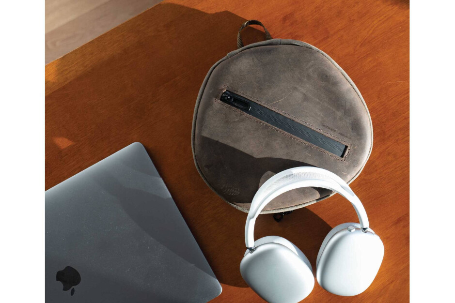 Don't like your AirPods Max case?  Here are the top five substitutes we have chosen