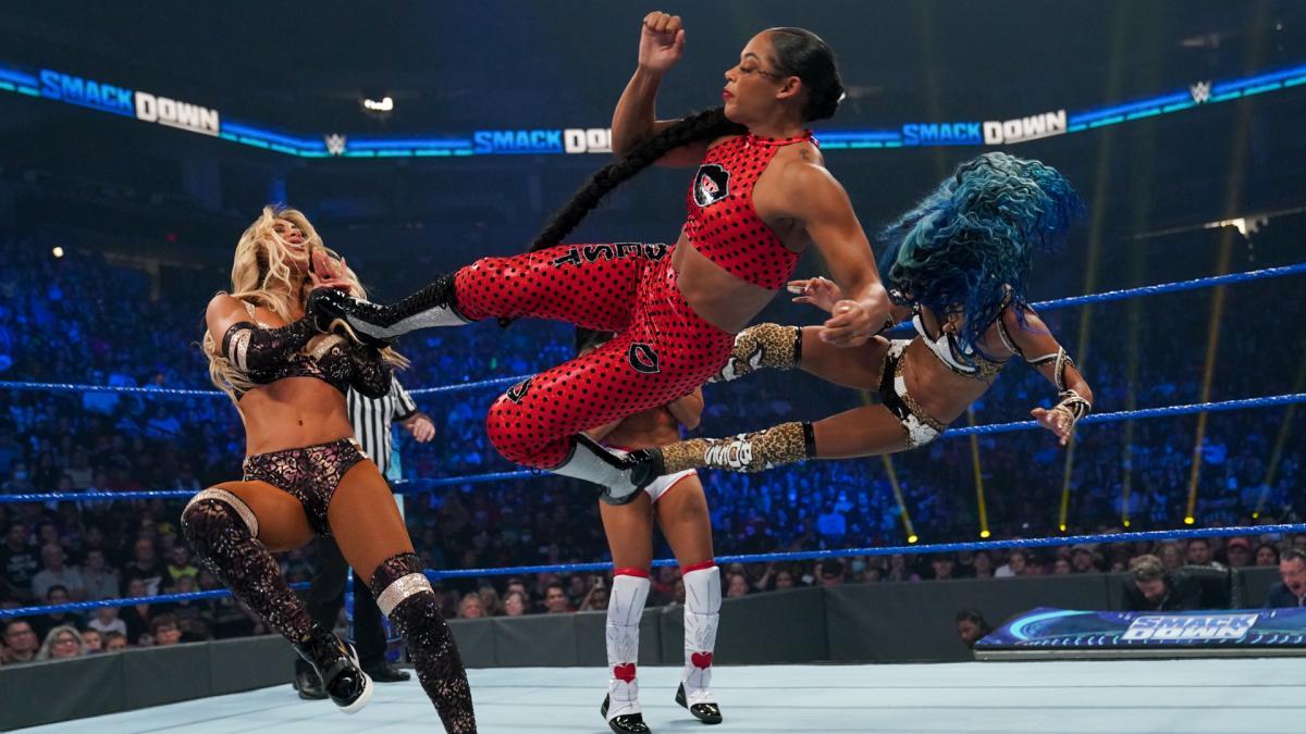 WWE Women 🌞, Bianca Belair and Sasha Banks vs Zelina Vega and ...