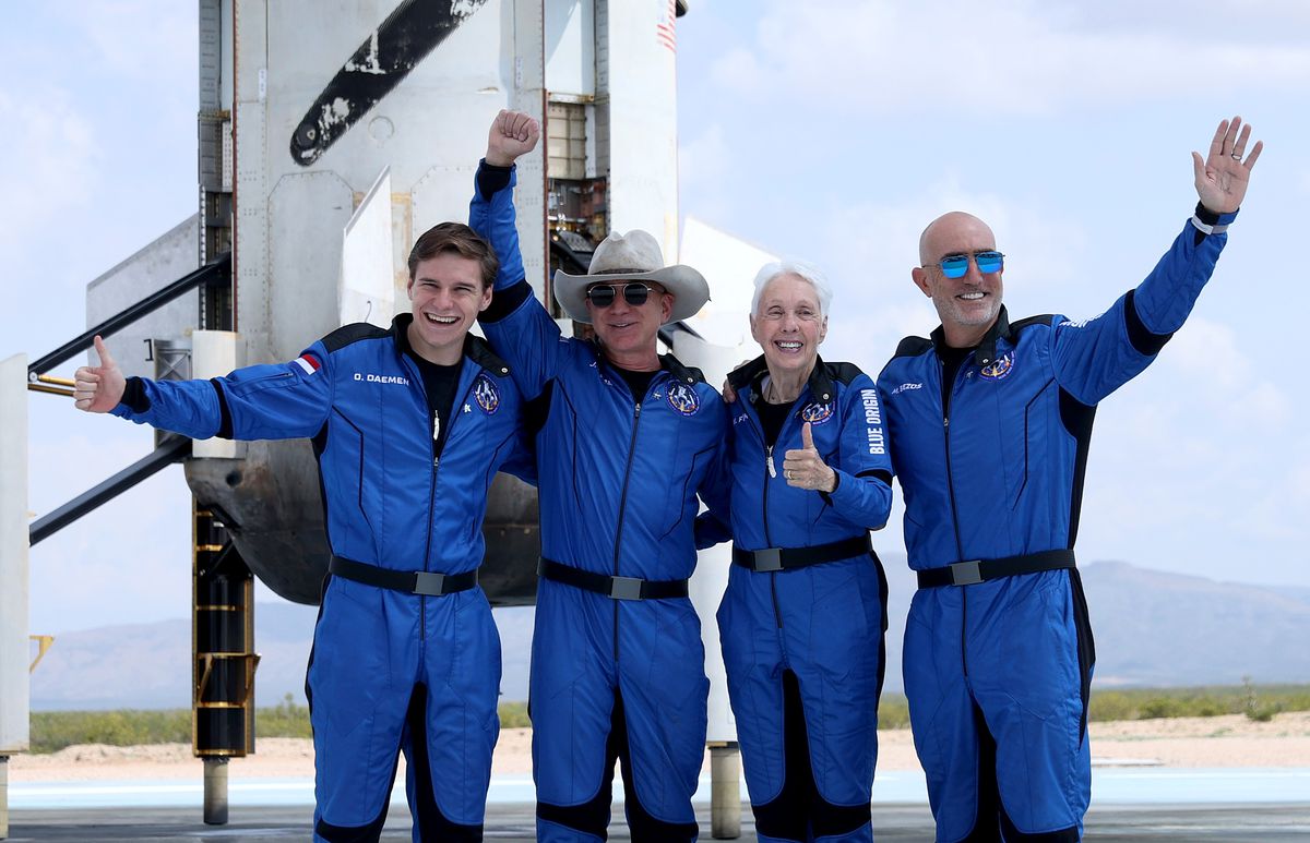 Jeff Bezos' blue original new Shepard spacecraft flies billionaire and other passengers into space