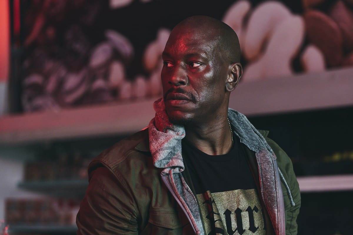 UK trailer for Rogue Hostage, starring Tyrese Gibson, John Malkovich and Michael Jai White
