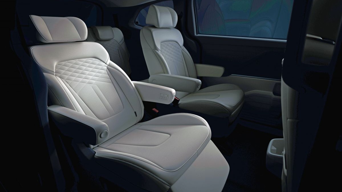 The six-seater model has captain’s chairs for second-row passengers.  Photo: Hyundai