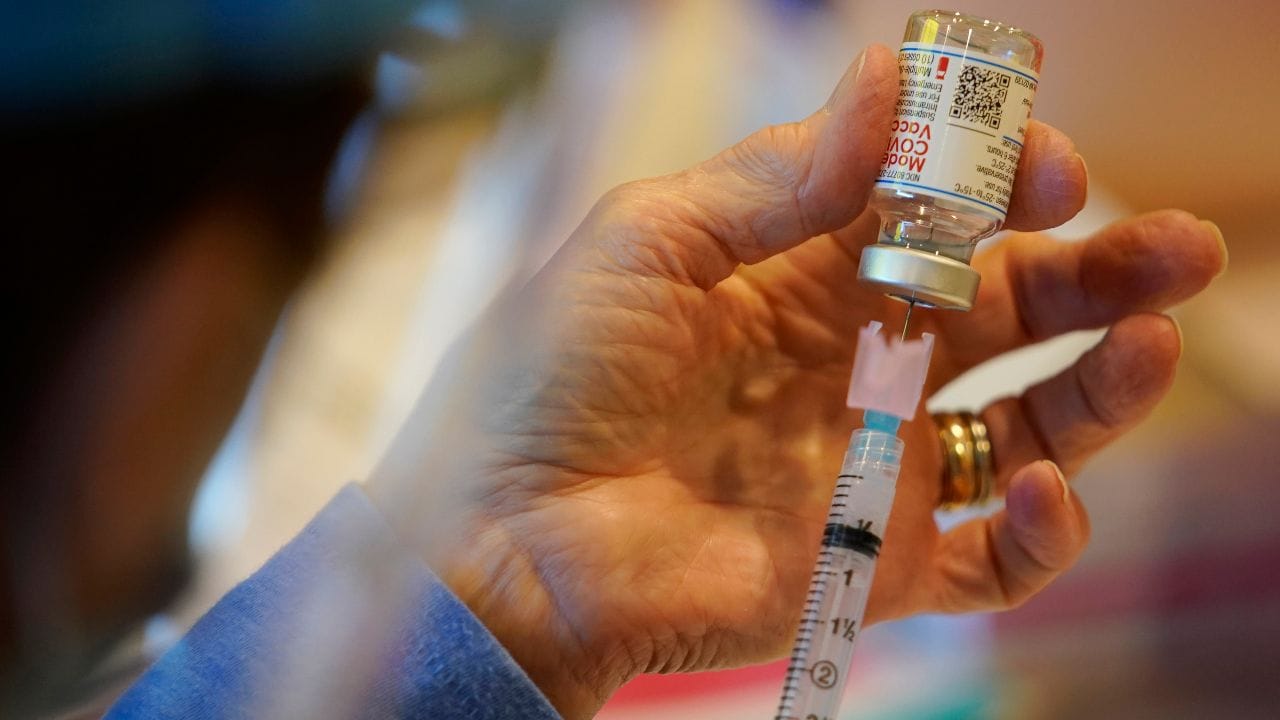 CDC Advises Third COVID-19 Vaccine for People with Impaired Immune Response-Health News, Firstpost