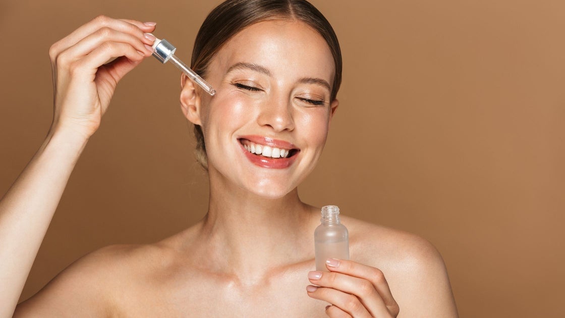 5 Reasons Why Facial Oil Can Be Your Skin's Best Friend